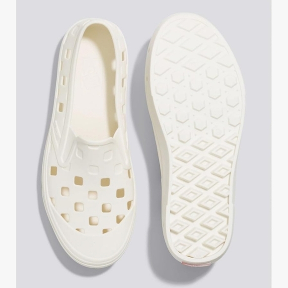 Vans Unisex Adult‎ Modern marshmallow rubber mesh slip on TRK shoe size 10.5 new - Picture 1 of 4
